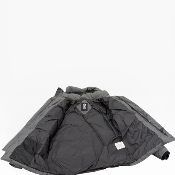 Canada Goose Wyndham Parka - Graphite - Men’s 2XL - Style 3808MT - Picture 4 of 14